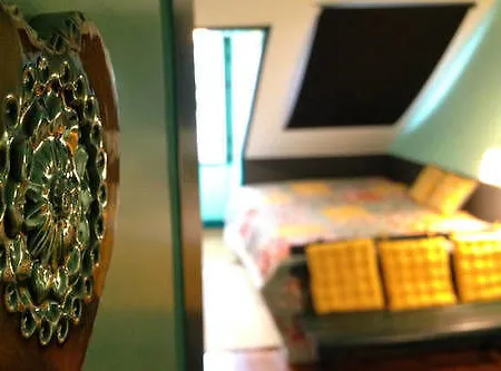Apartman Charming In The Heart Of