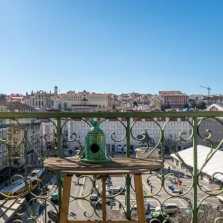 Charming In The Heart Of * Lisbon