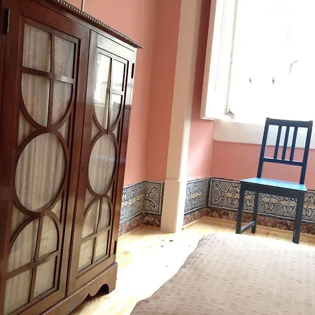 Apartment Charming In The Heart Of Lisbon